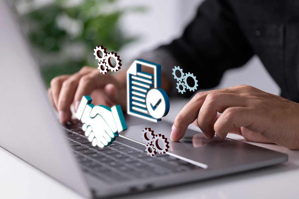 laptop-computer-online-agreement-contract-paper-concept-online-business-arrangement